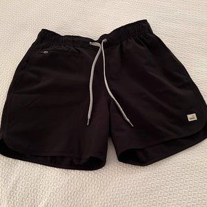 Vuori Banks Short 5"